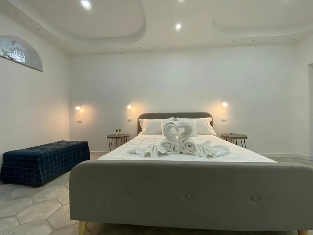 Don Ugo Luxury Rooms in Tropea by null