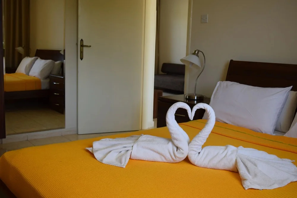 Anna Hotel Apartments - Chambres