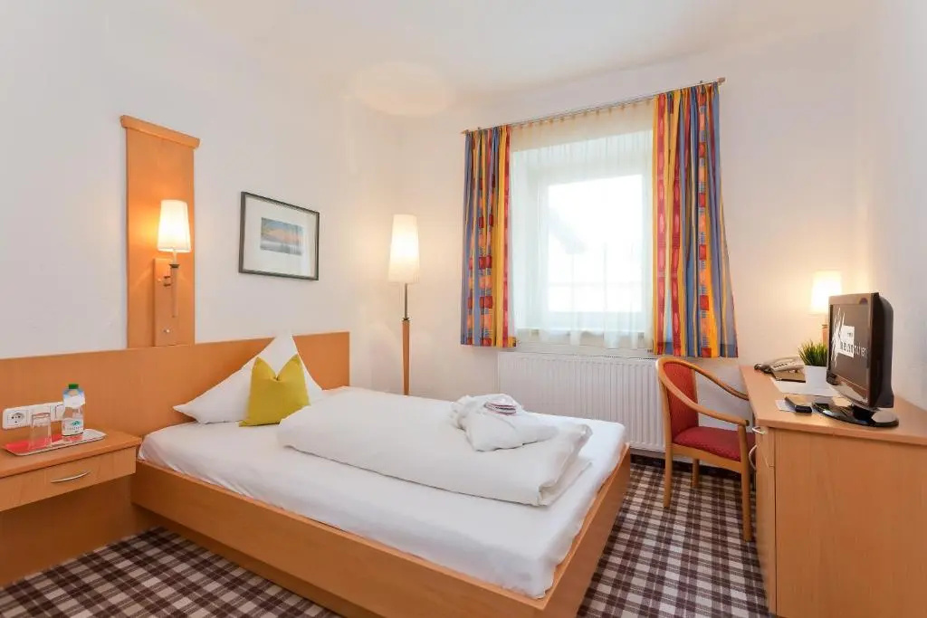 Hotel Zum Mohren - Chambres