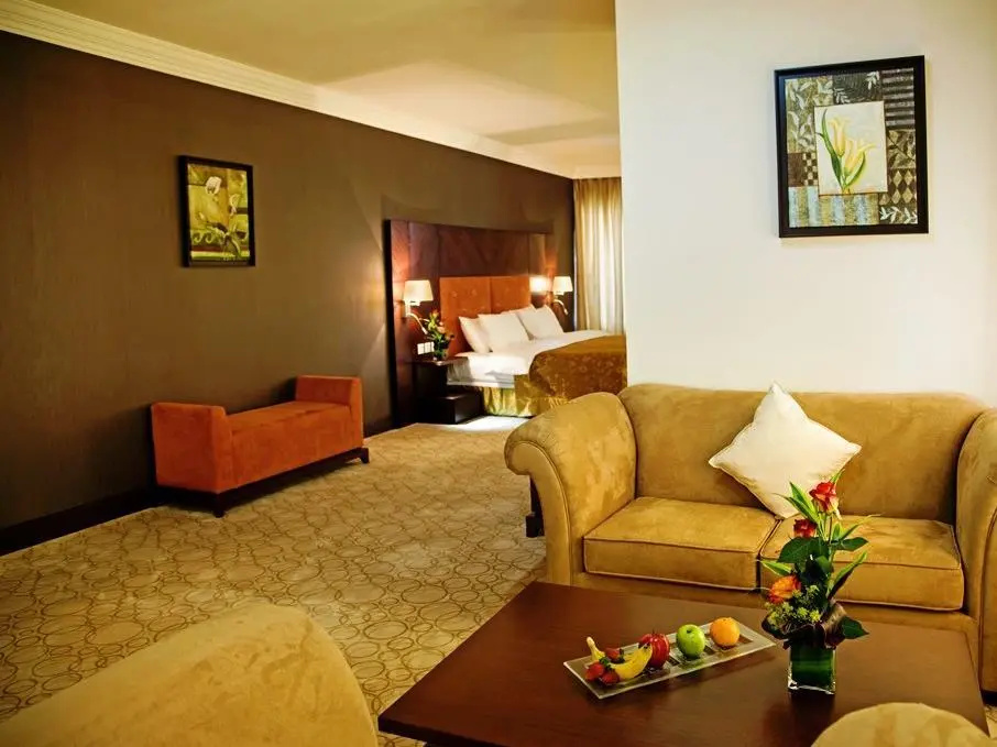 Deluxe Suite