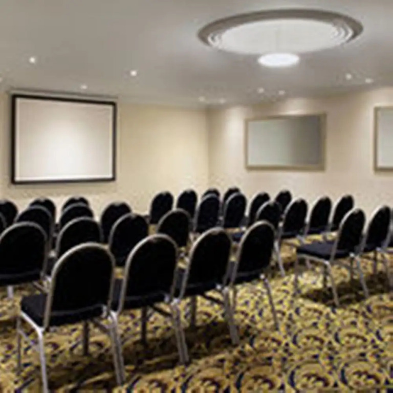 Travelodge Hotel Perth by null