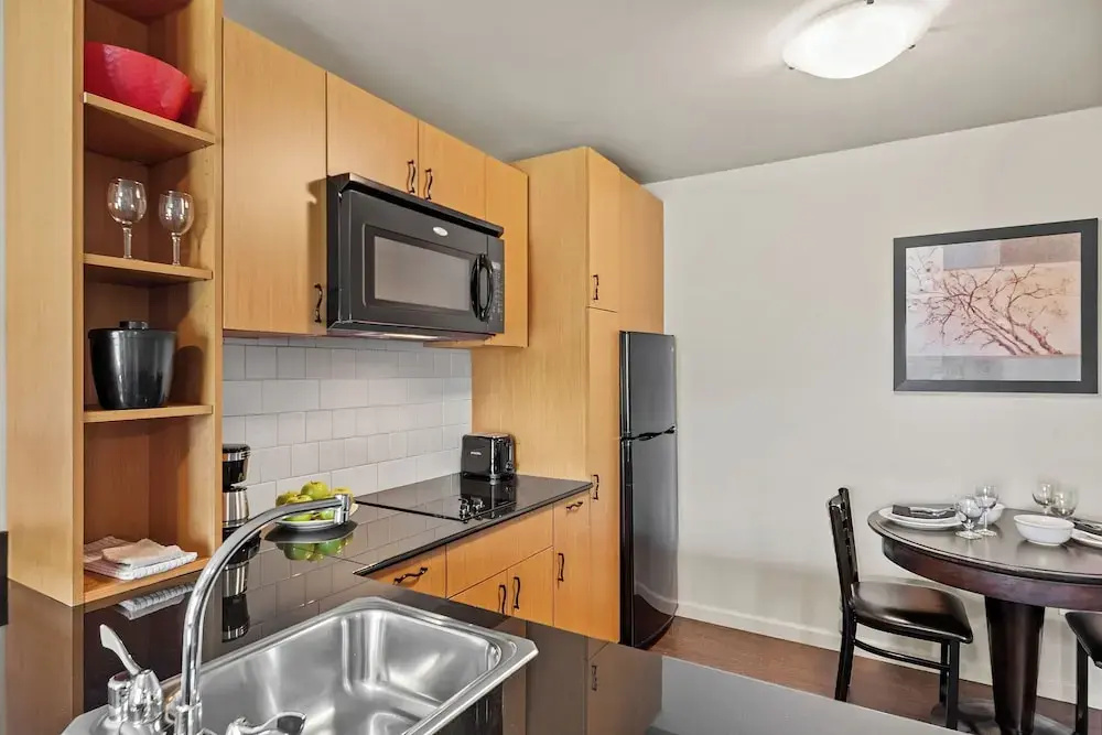 Ledgestone Suites Hotel Yakima - Chambres