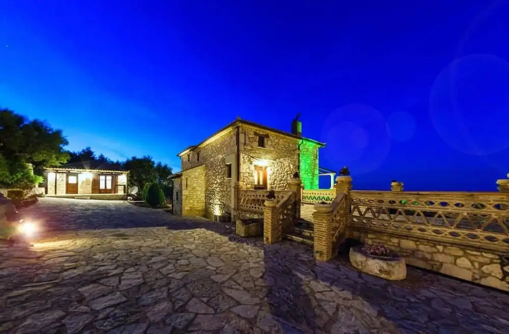 Villa Poseidon - Family Suite In Zante w Pool