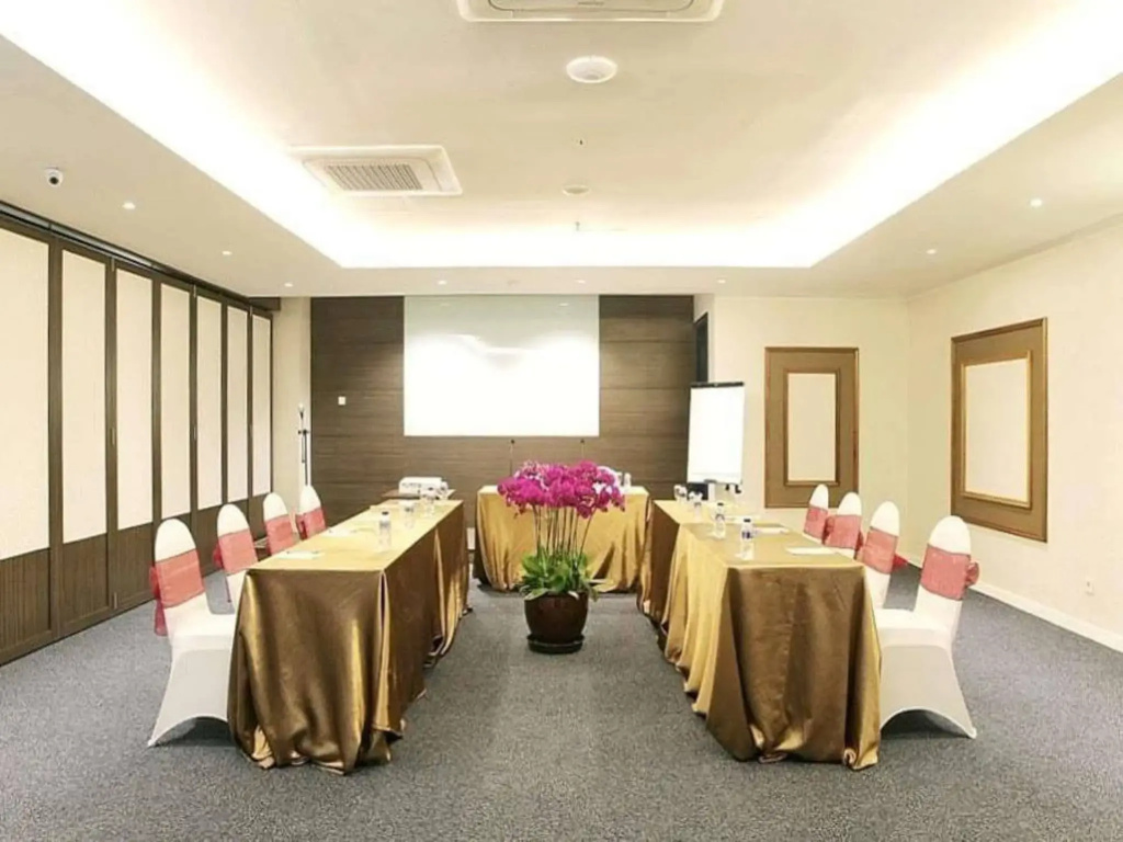 Hotel photo 19