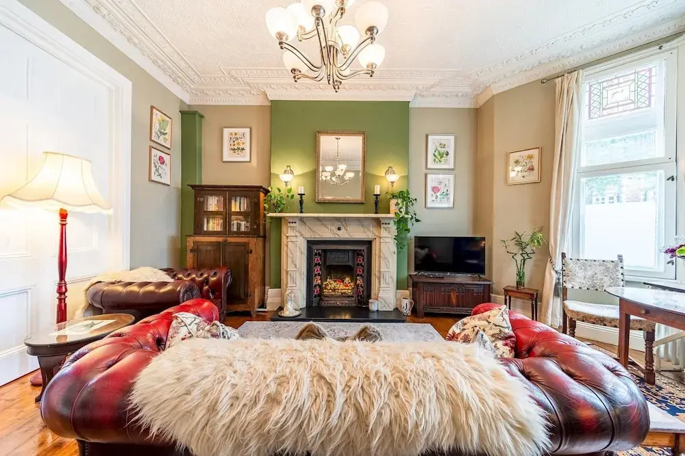 The Regency Studio 82cathedral