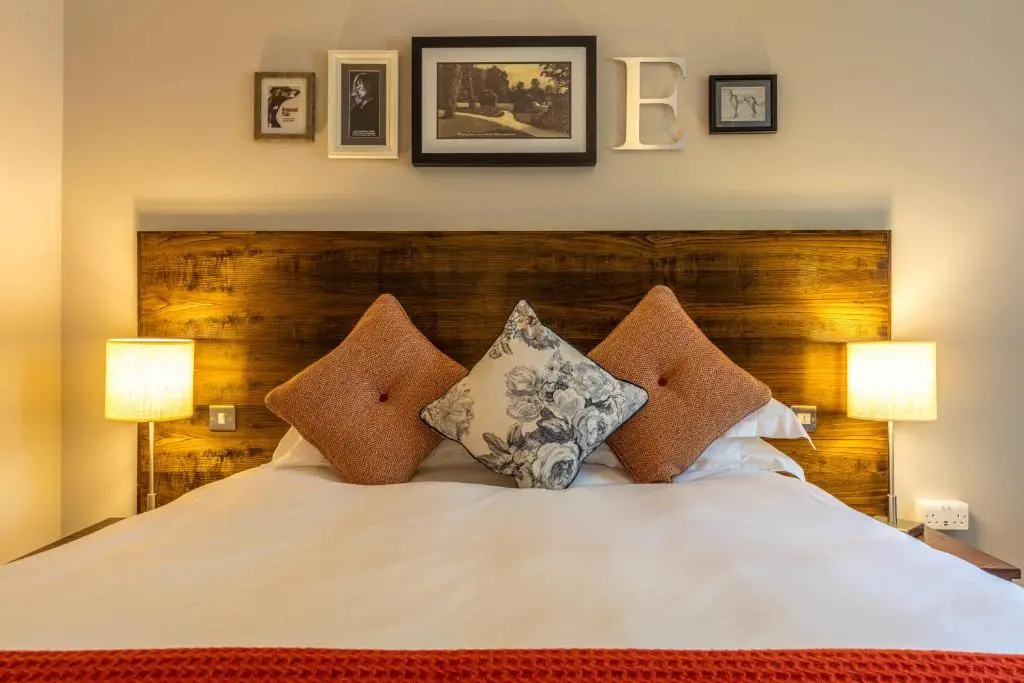 Greyhound Hotel - Chambres
