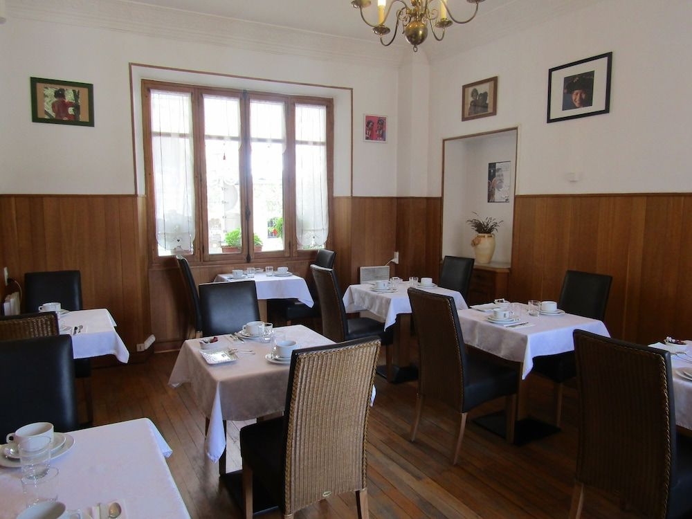 Hôtel Fifi Moulin - Général
