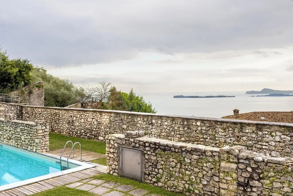 Lemon House 1 by Wonderful Italy