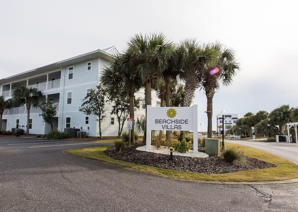 Beachside Villas 131