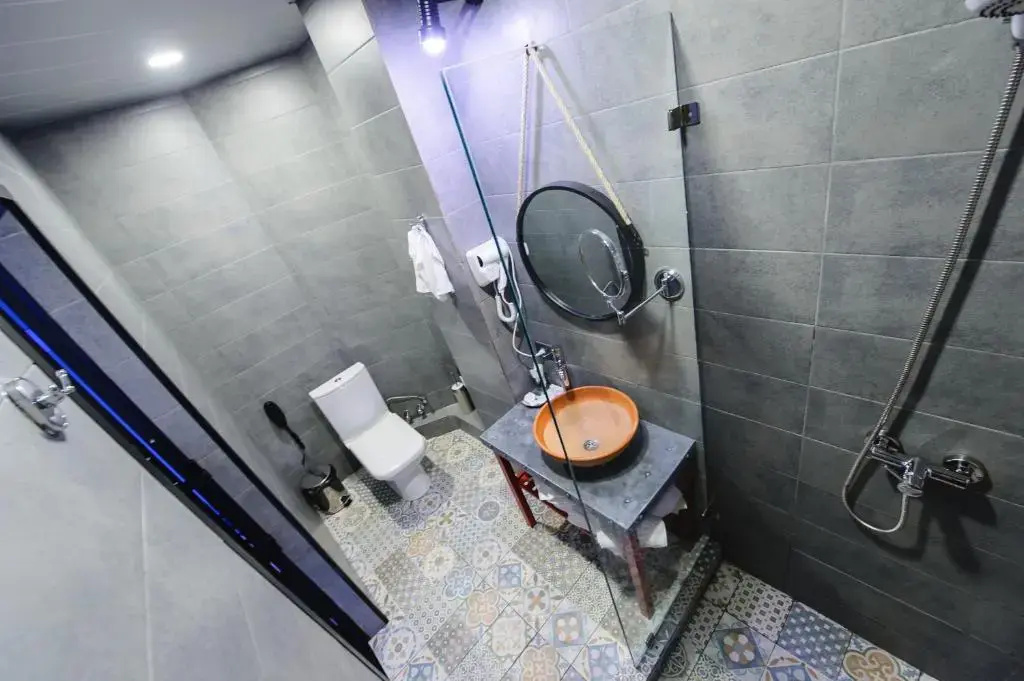 Standard Double room with mountain view full double bed
