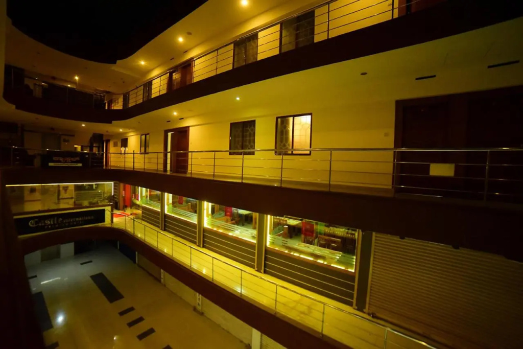 Castle International Premium Hotel