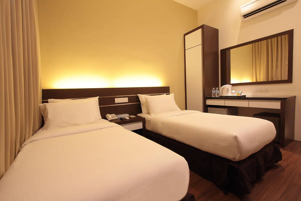 Deluxe Double room (twin beds)