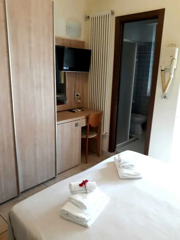 Standard Double room full double bed