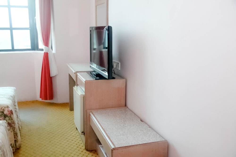 Hotel Rainbow