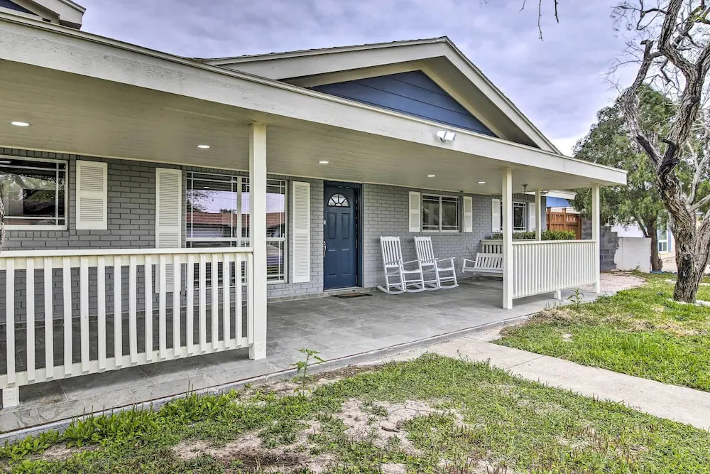 Patio & Grill: Spacious Gem Near Gulf Coast! — фото 5