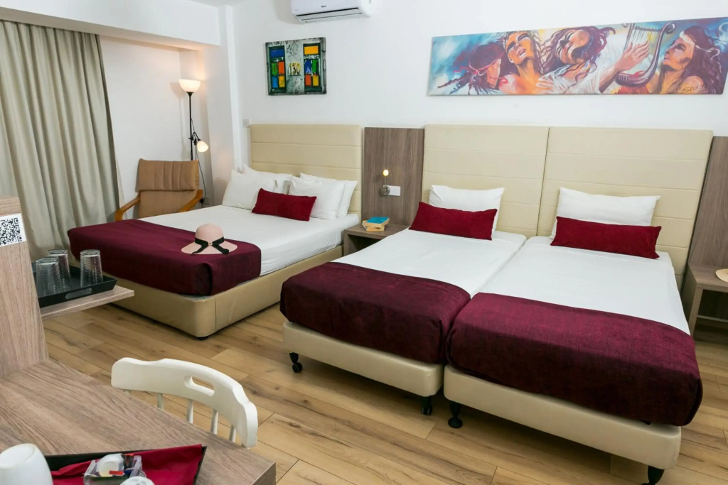 Fitos Inn Guest House - фото 5