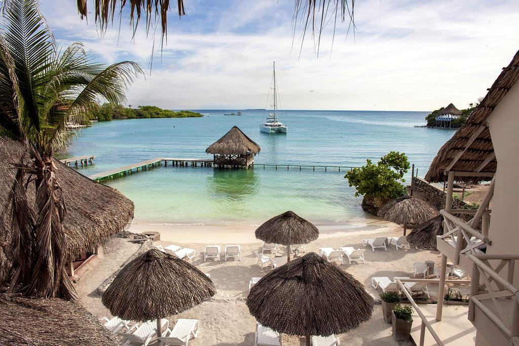Beach & Waterfront