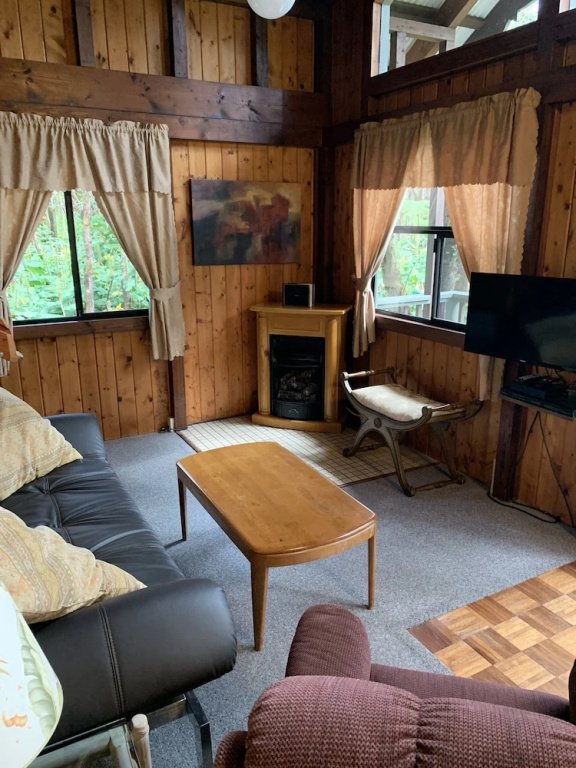 Lava Lodge at Hale Kilauea - Chambres
