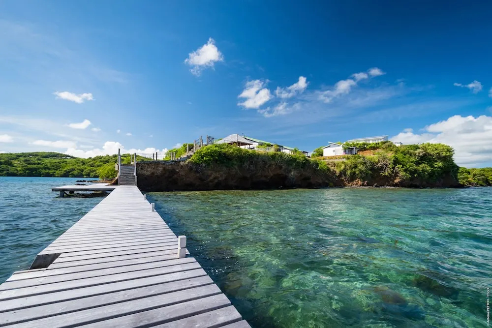 Beach & Waterfront
