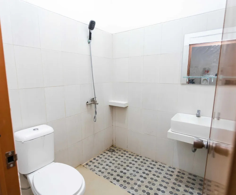 Superior Double room with balcony (full double bed)