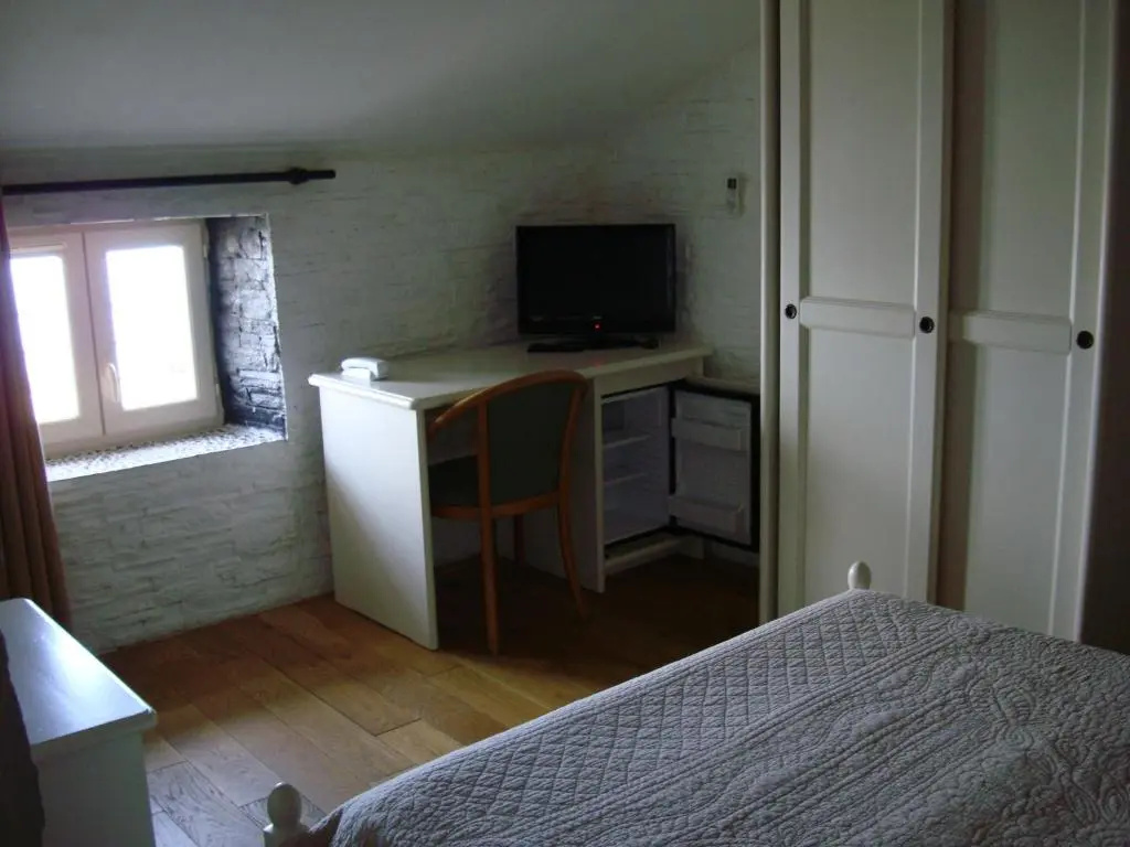 Standard Double Attic room (full double bed)