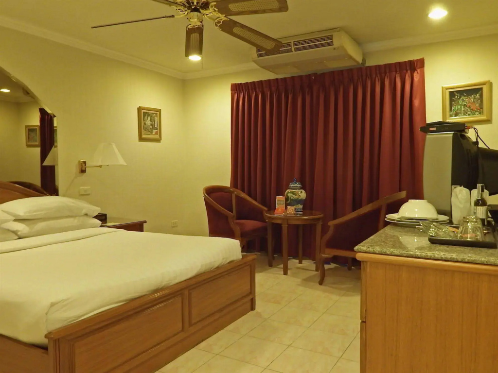 Hotel photo 6