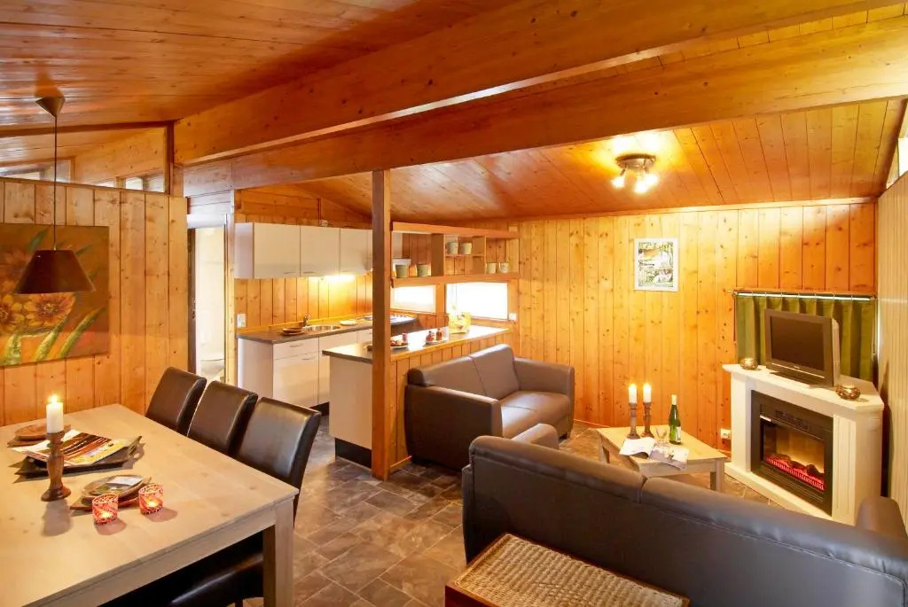 3 Bedrooms Chalet