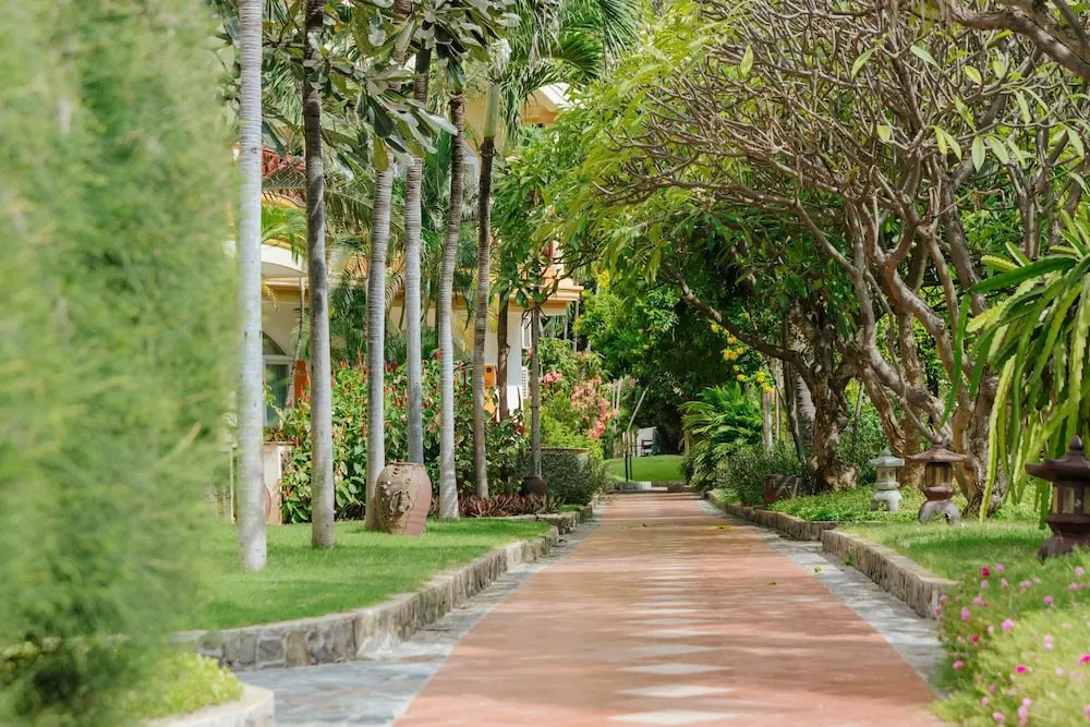 Le Aqua Resort & Spa Phan Thiet (Ex.Swiss Village Resort & Spa)