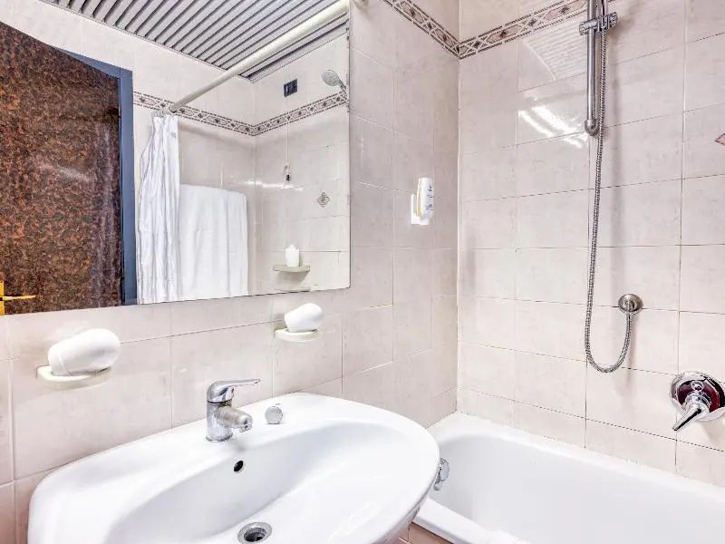 Hotel Cristina - Chambres