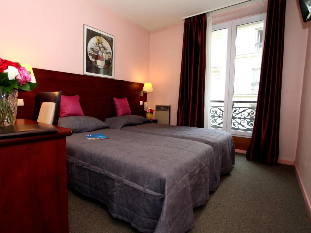 Standard Double room (twin beds)