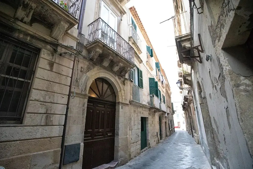 Seaview Design Homes in Ortigia by Wonderful Italy