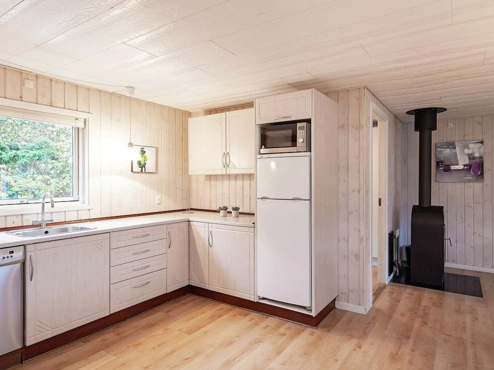 Opulent Holiday Home in Væggerløse With a Swimming Pool - фото 16