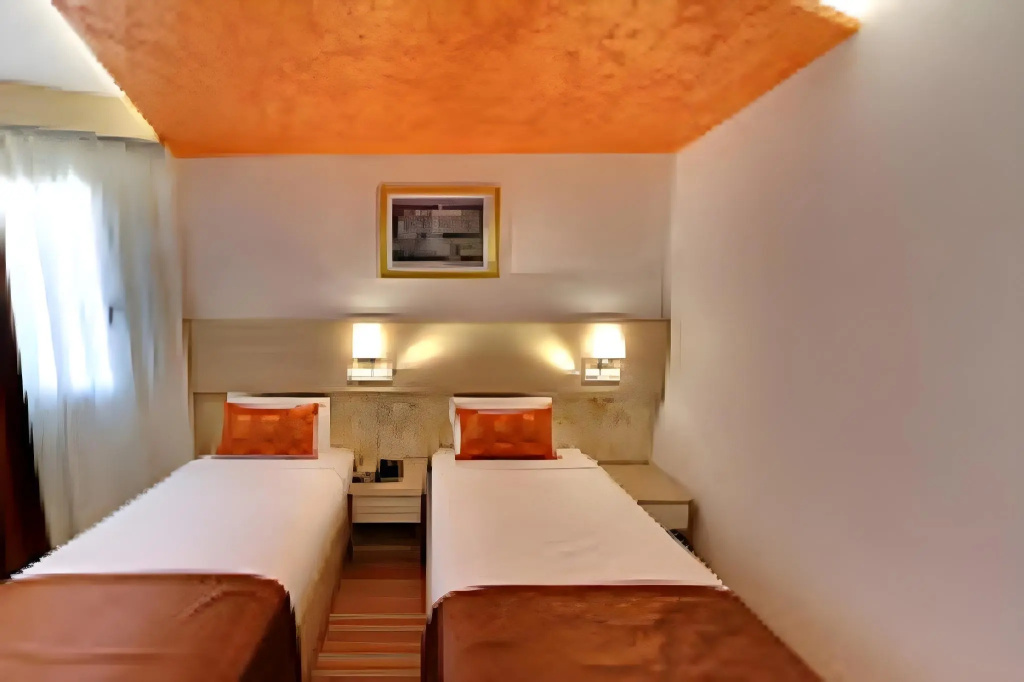 Hani Hotel — 3