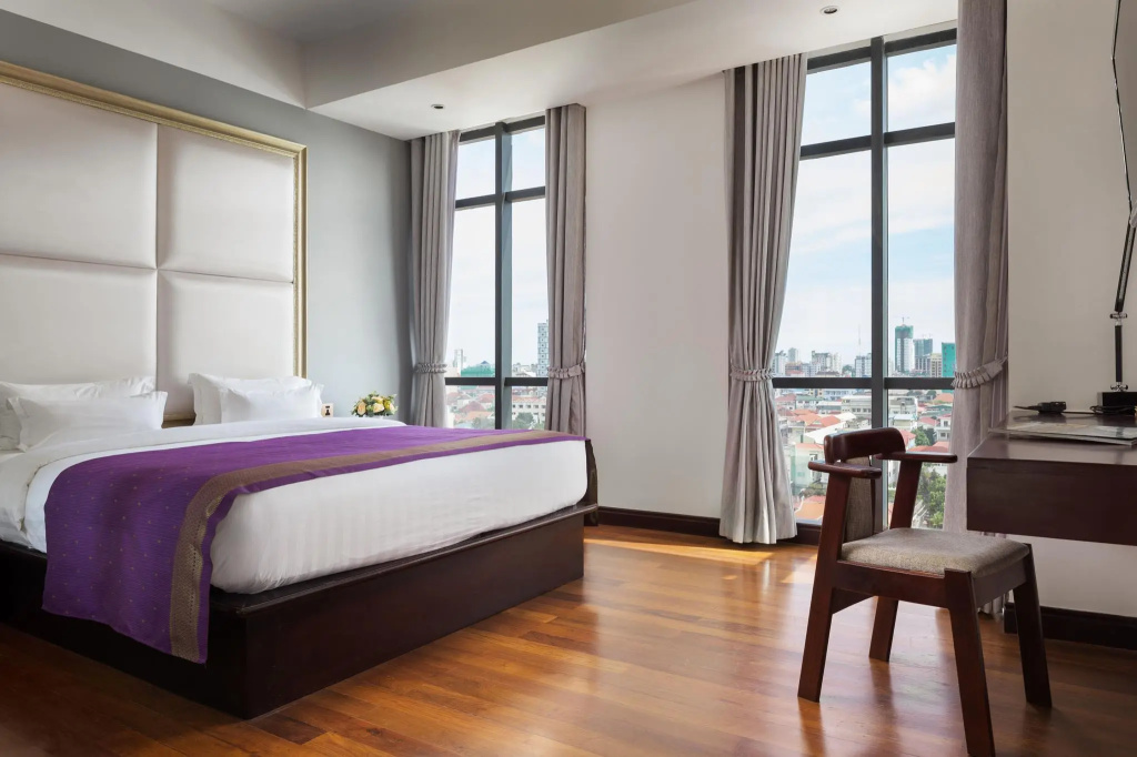 2 Bedrooms Apartment