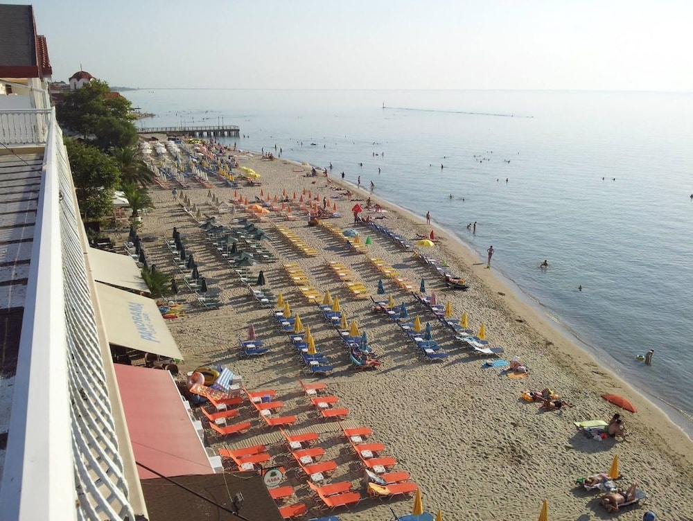 Beach & Waterfront