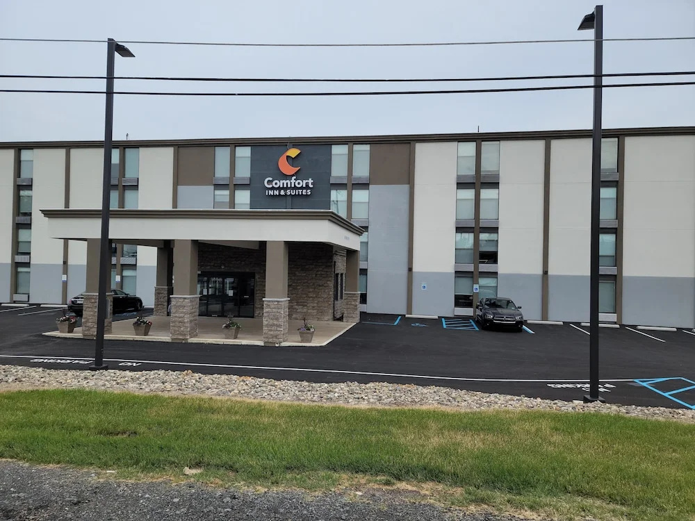 Comfort Inn & Suites Wyomissing/Reading