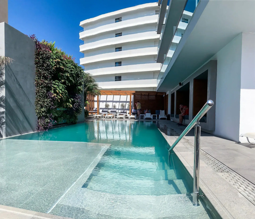 Manousos City Hotel - Général