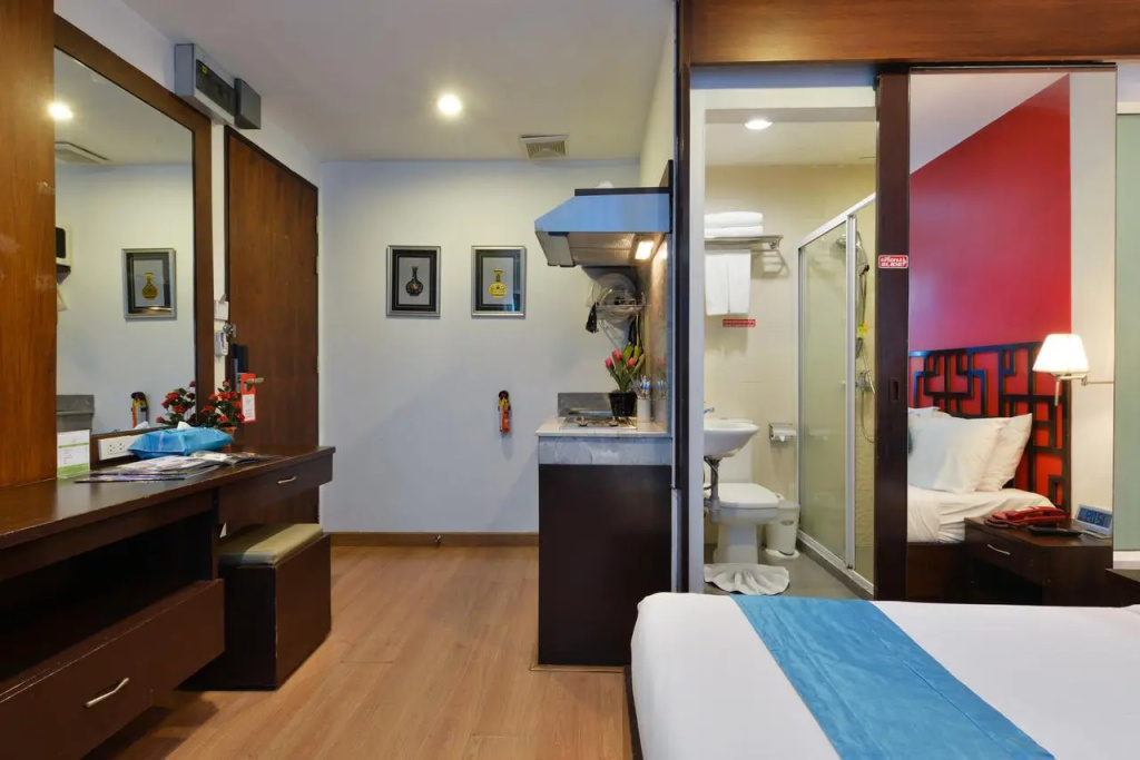 Bedroom
