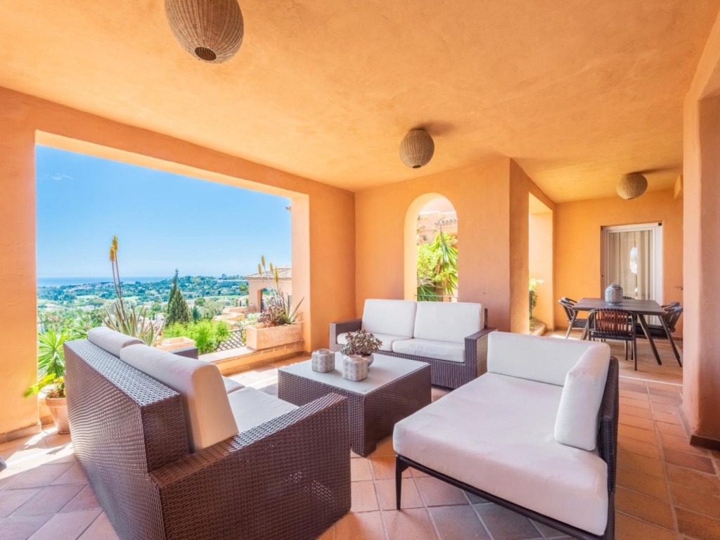 Los Belvederes a Spacious and Luxury Apartment
