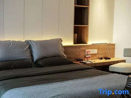4 Bedrooms Suite with view