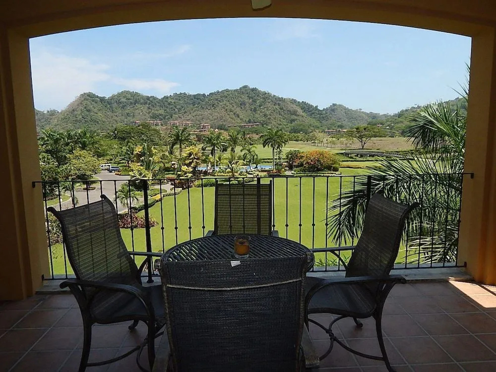 Los Sueños Condo