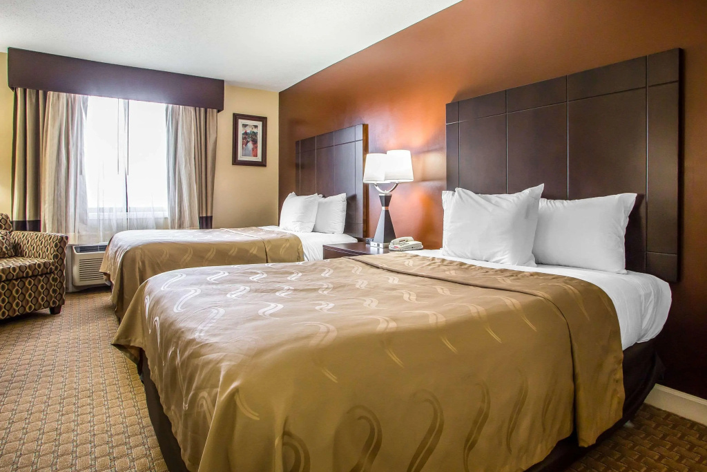 Quality Inn O'Hare Airport - фото 29