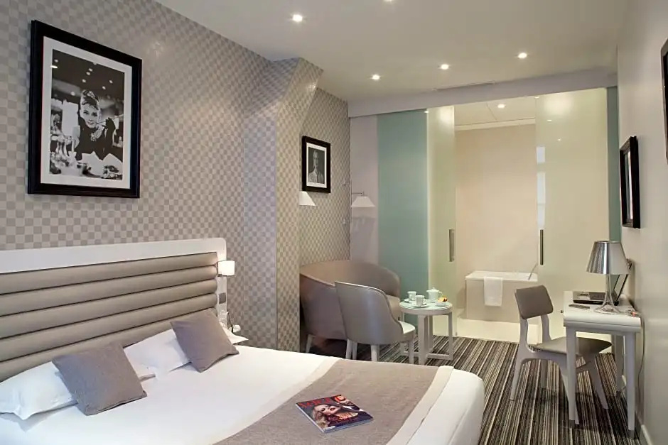 Standard Quadruple room