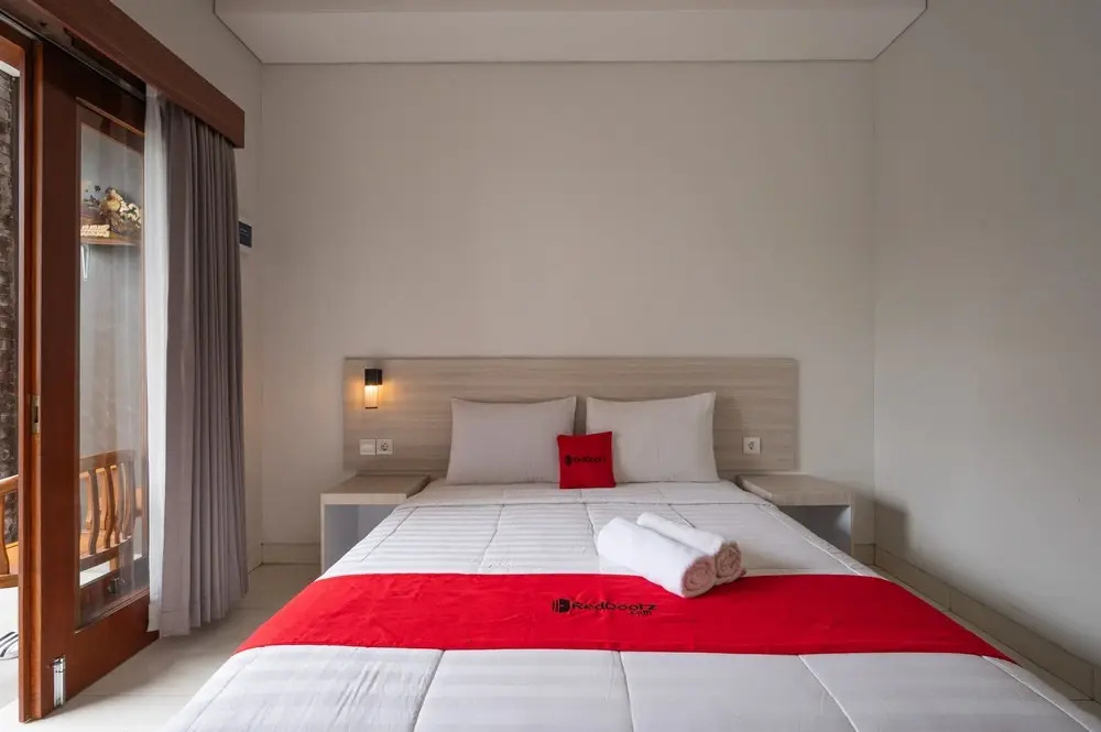 RedDoorz Plus @ Yasa’s Living Denpasar — фото