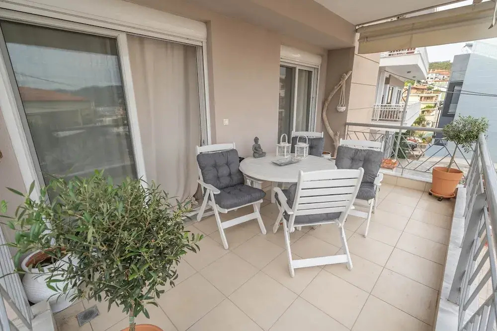 Elia Family Apartment