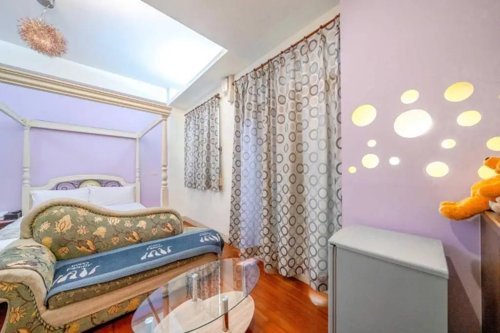 Economy Double room (full double bed)