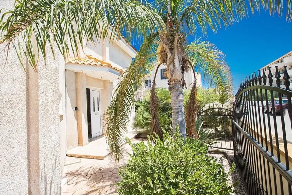 Villa Mandy AQ Ma14