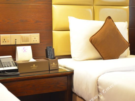 Orchid Hotel
