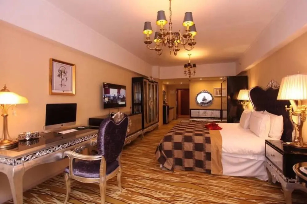 Chengdu Longhu Beach Hotel - Général
