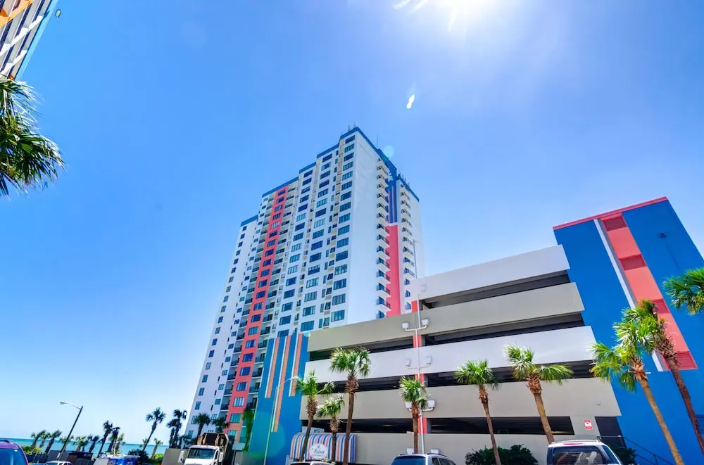 1 Bedroom Standard room with balcony and oceanfront